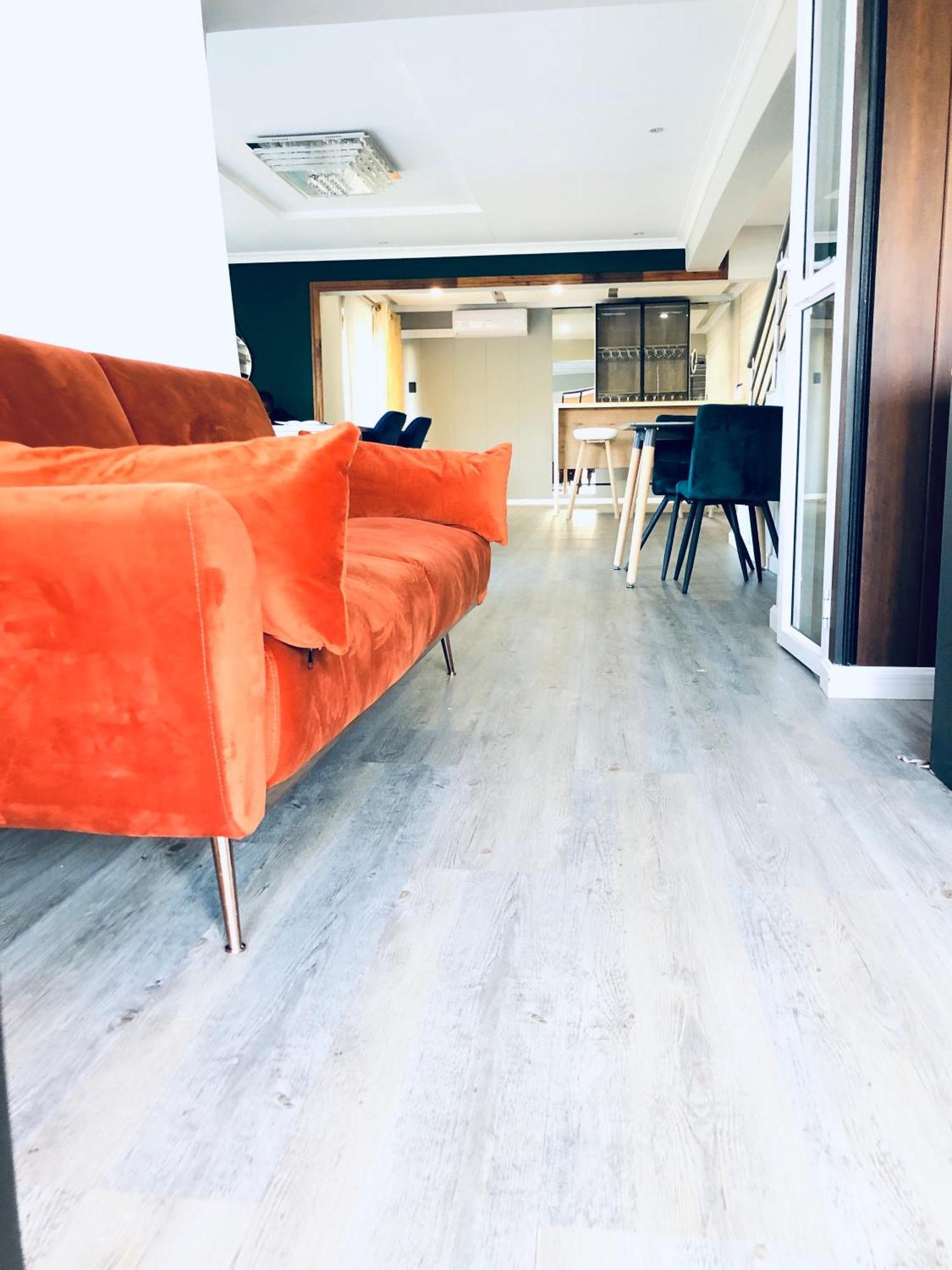 Gabz Airport Inn Габороне Екстериор снимка